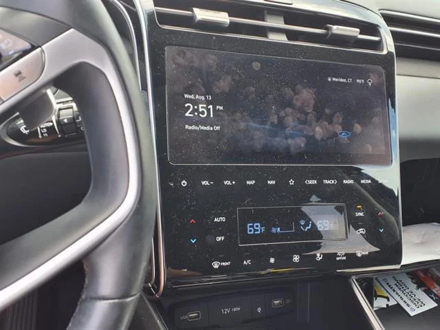 2022 Hyundai Tucson Limited - Photo 15