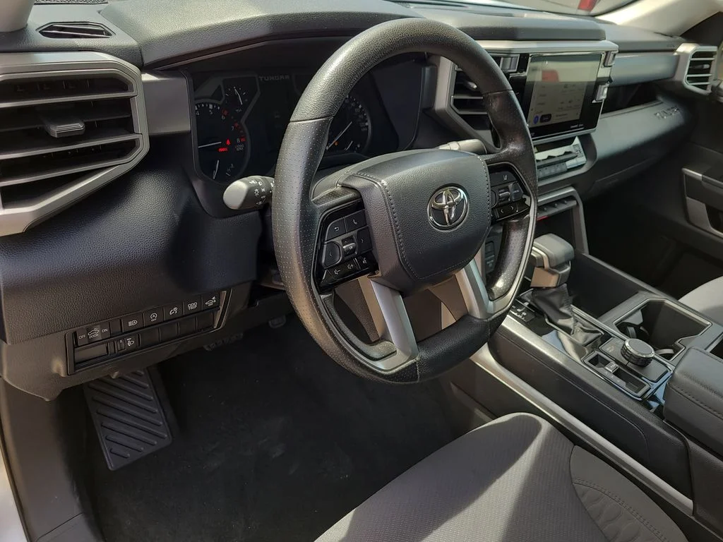 Used 2023 Silver Toyota SR5 image 22