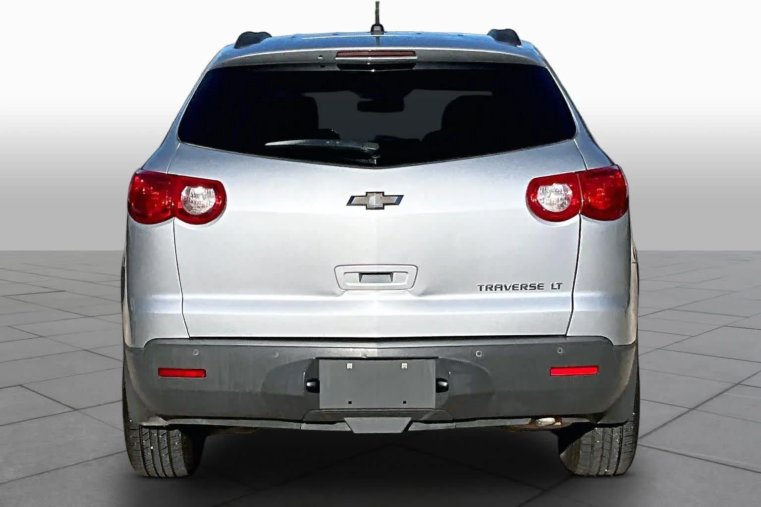 Used 2012 Silver Ice Metallic Chevrolet LT w/1LT image 4