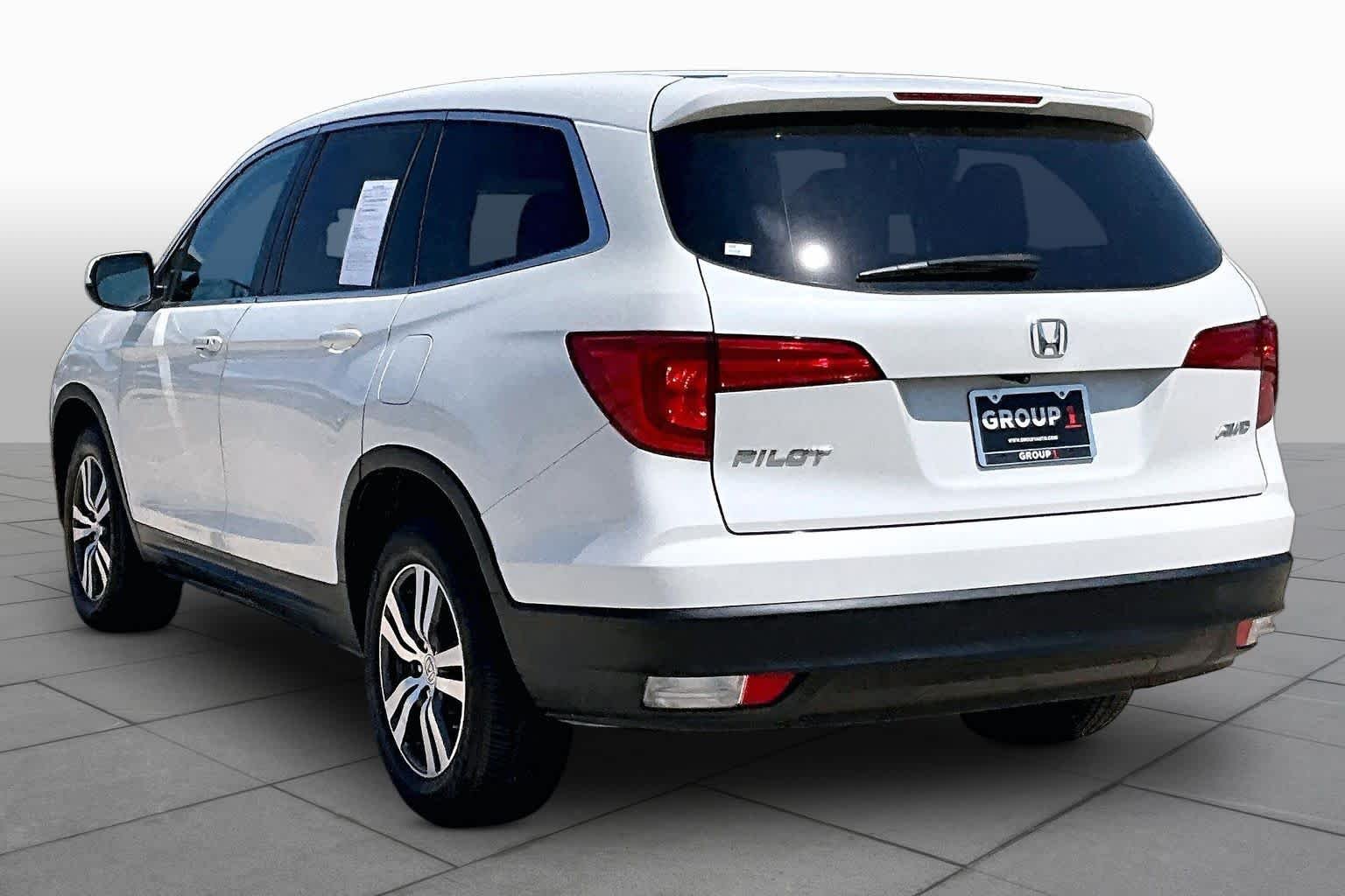 Used 2016 White Diamond Pearl Honda EX-L image 12