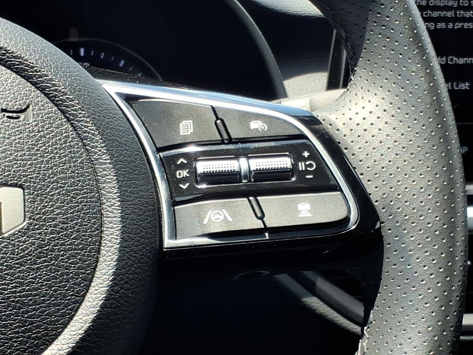 Used 2024 Aurora Black Pearl Kia GT-Line image 25