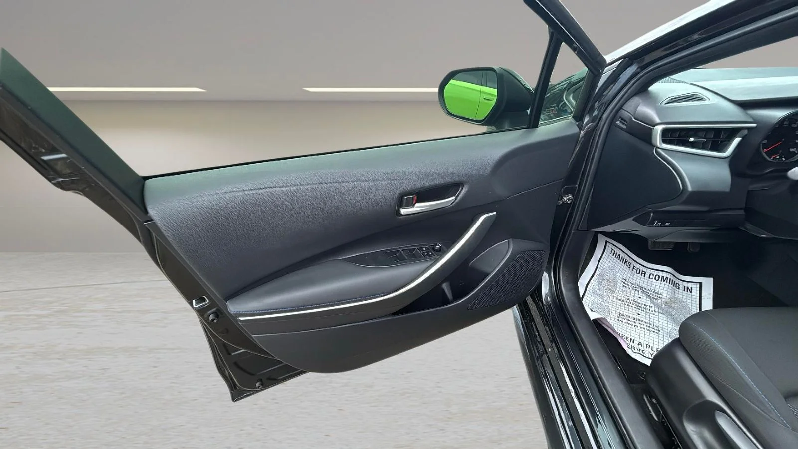 2022 Toyota Corolla SE - Photo 16