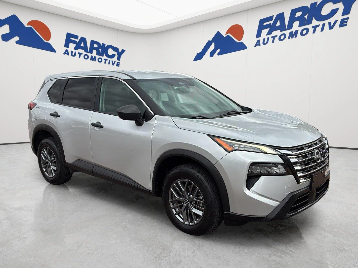 Used 2024 Brilliant Silver Metallic Nissan S image 5