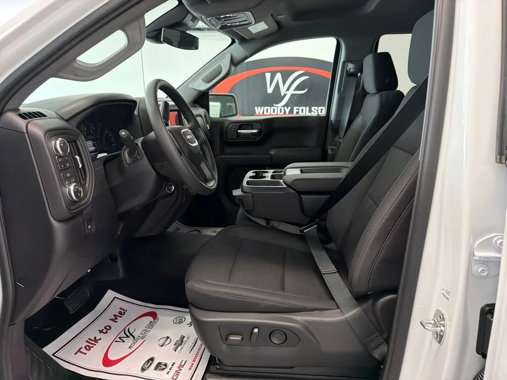 New 2026 Summit White GMC Pro image 8