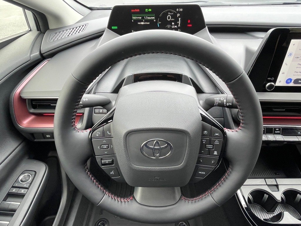 2026 Toyota Prius Plug-in Hybrid XSE - Photo 9