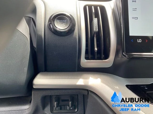 Used 2025 Gray Ford Active image 45