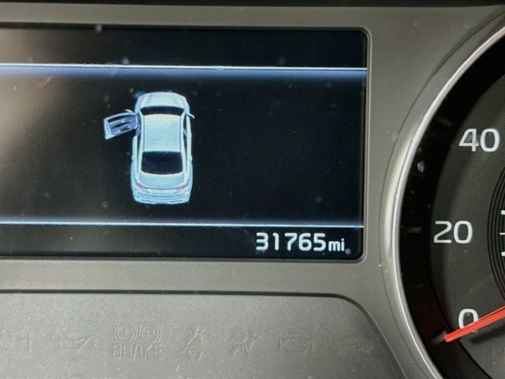 Used 2022 Fire Orange Kia GT-Line image 12