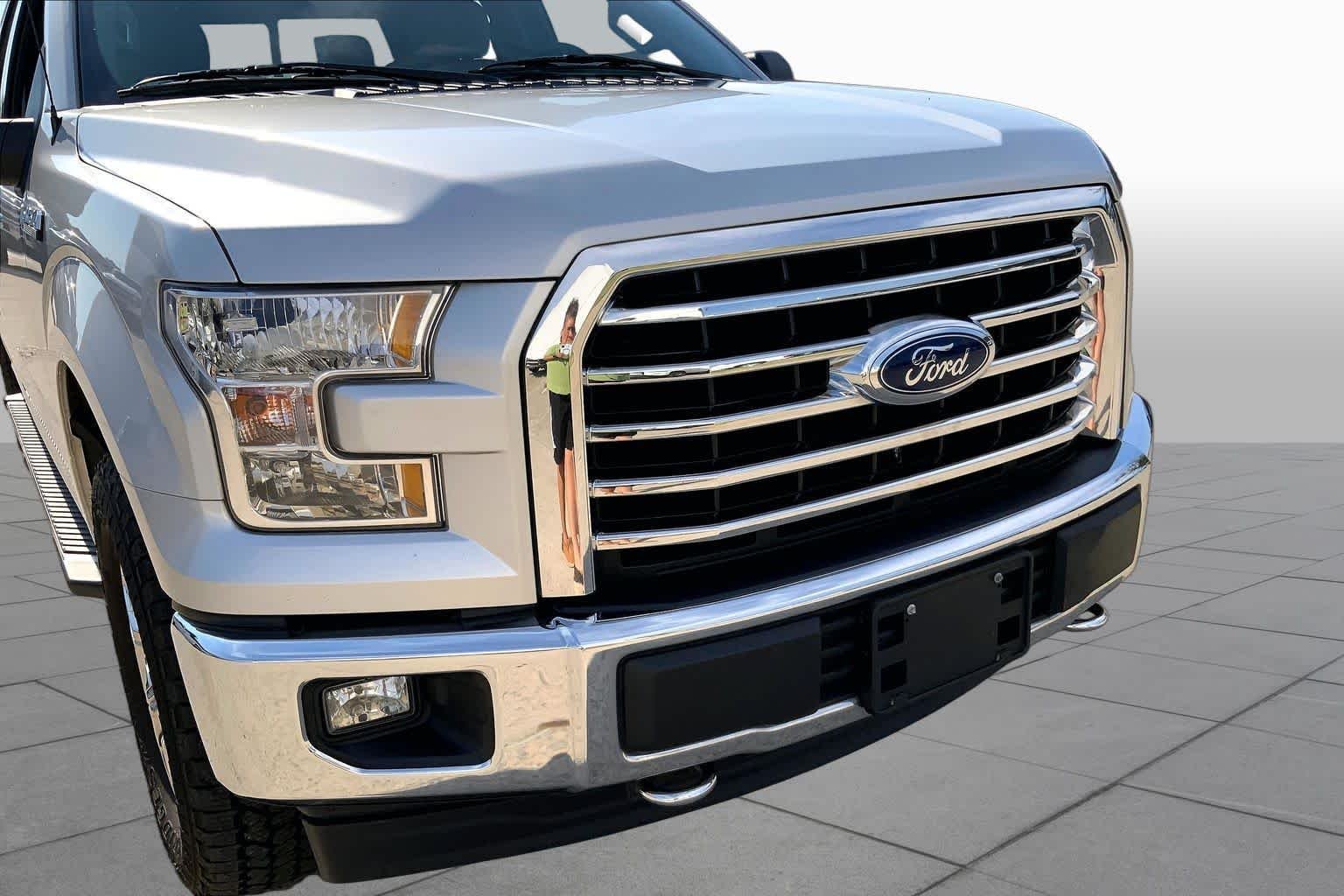Used 2017 Ingot Silver Metallic Ford XLT image 29
