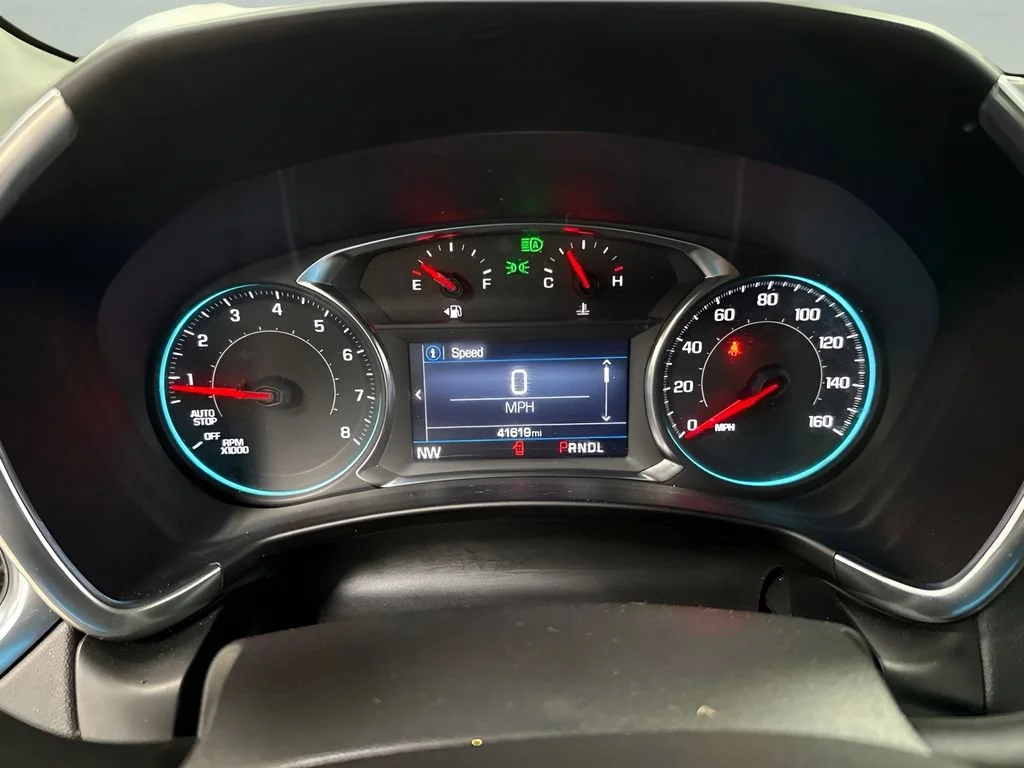 2024 Chevrolet Equinox LT - Photo 24