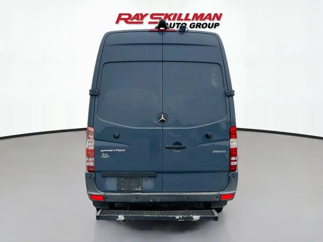 2018 Mercedes-Benz Sprinter Cargo Van Base - Photo 6