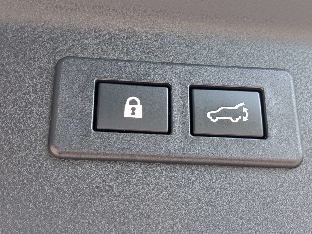Used 2025 Gray Subaru Premium image 13