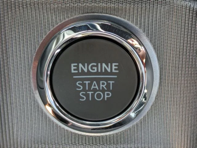 New 2026 Glacier Gray Metallic Tri-Coat Ford F-250® Platinum® image 27