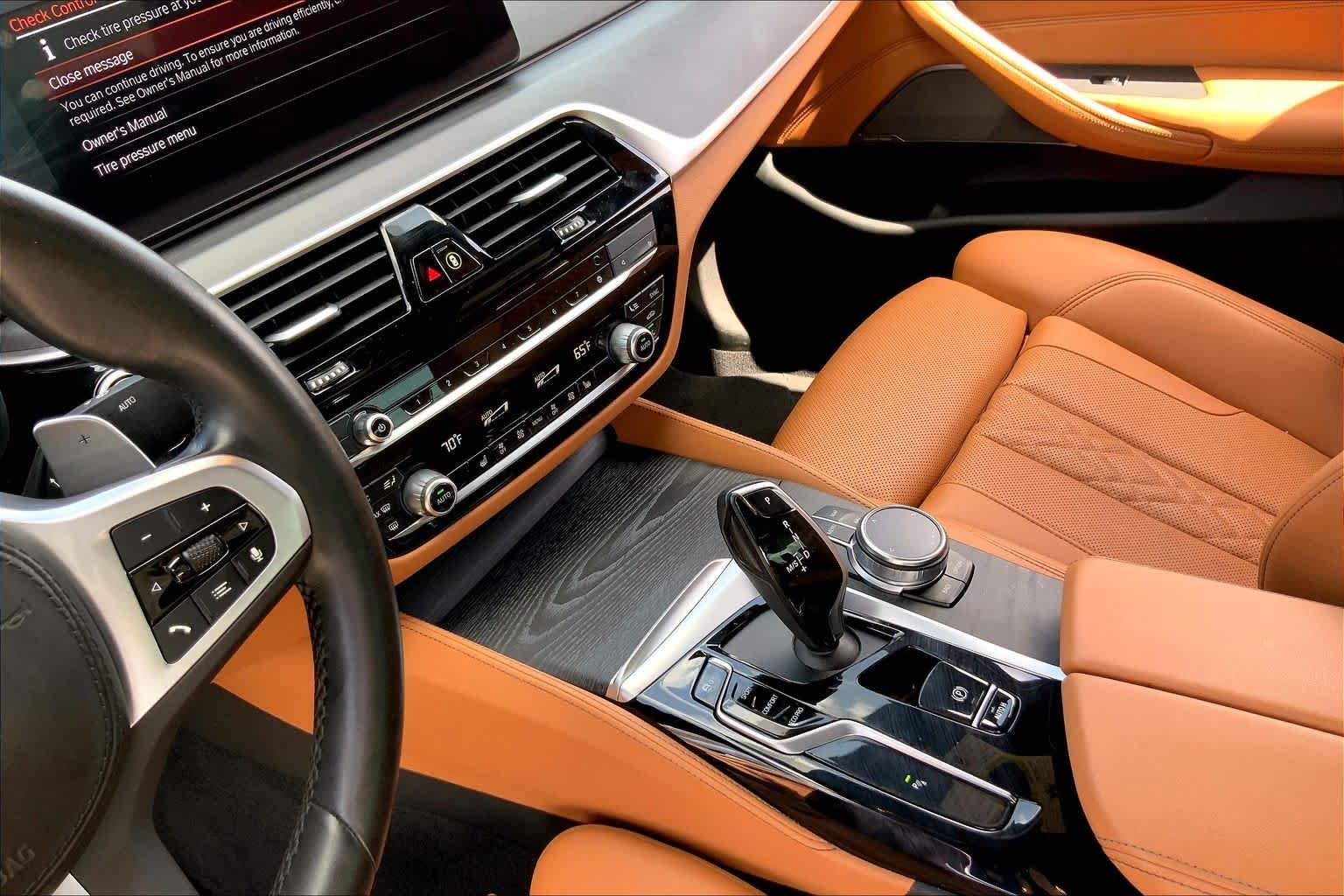 Used 2023 Phytonic Blue Metallic BMW 540i image 16