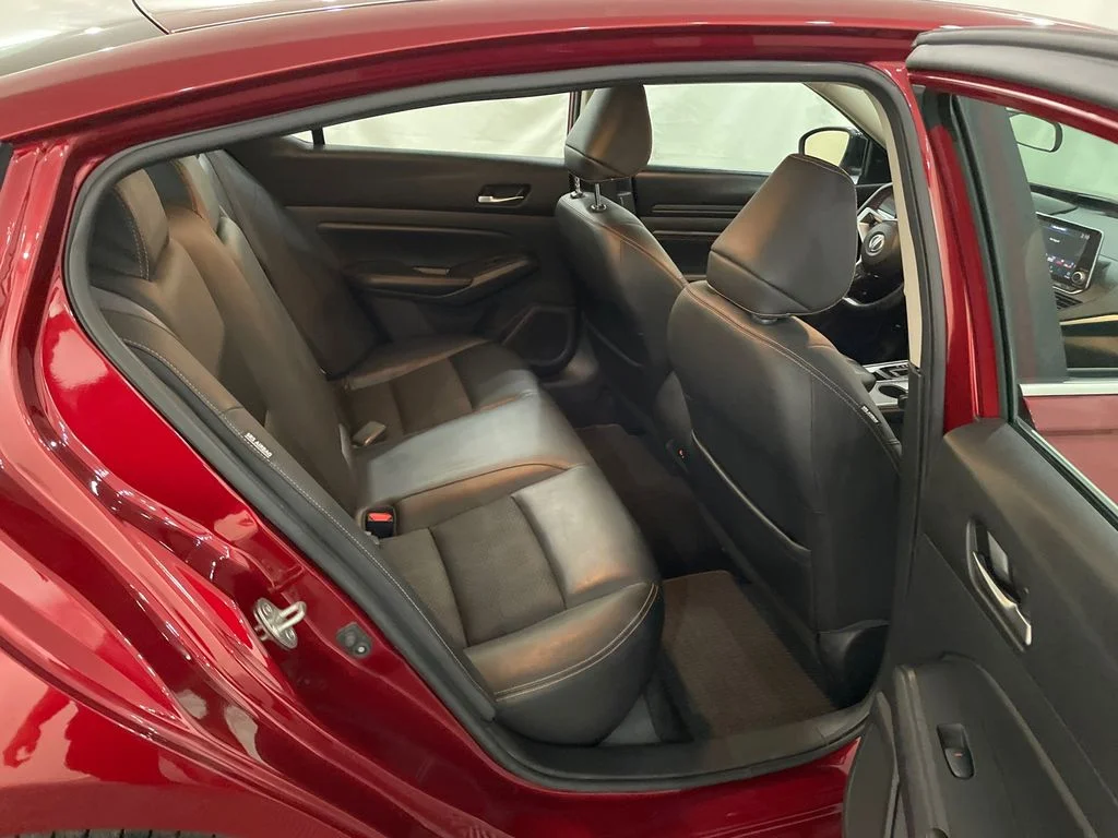 Used 2020 Scarlet Ember Tintcoat Nissan 2.5 SR image 24