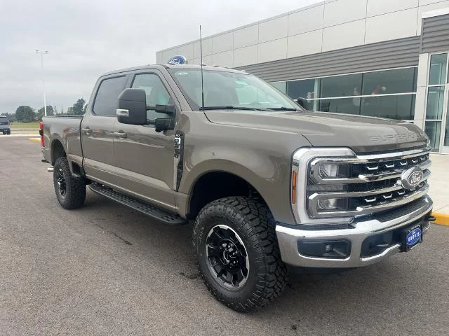 New 2027 Marsh Gray Metallic Ford F-250® XLT image 3