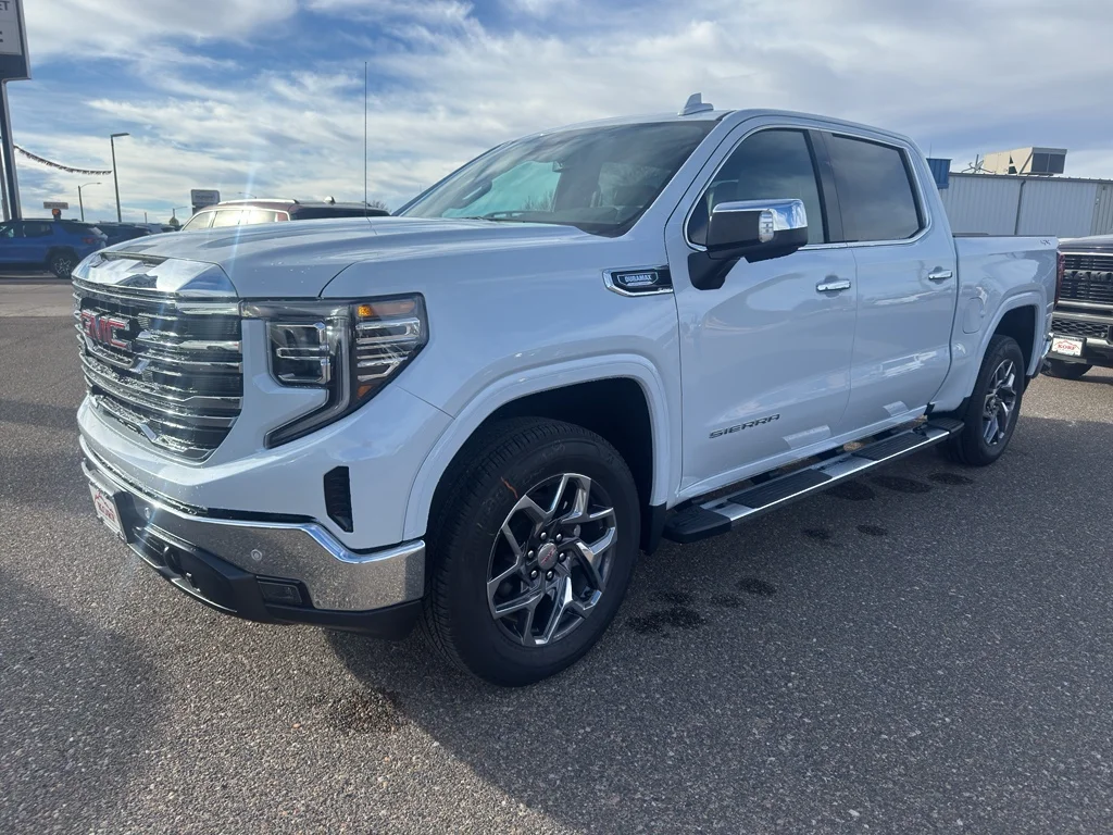 New 2026 Glacier White Tricoat GMC SLT image 2