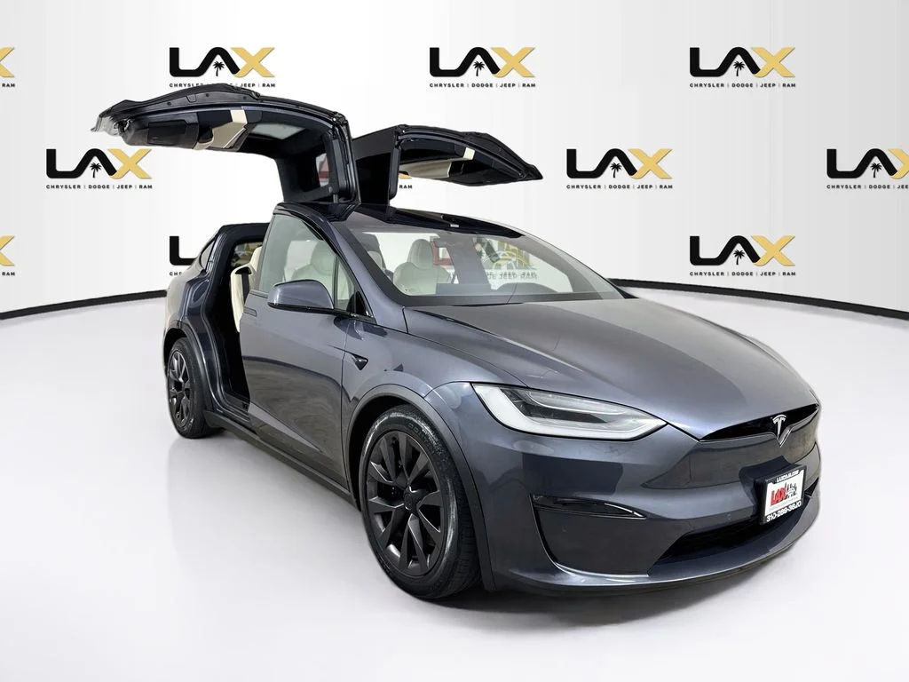 Used 2023 Gray Tesla Standard Range image 30