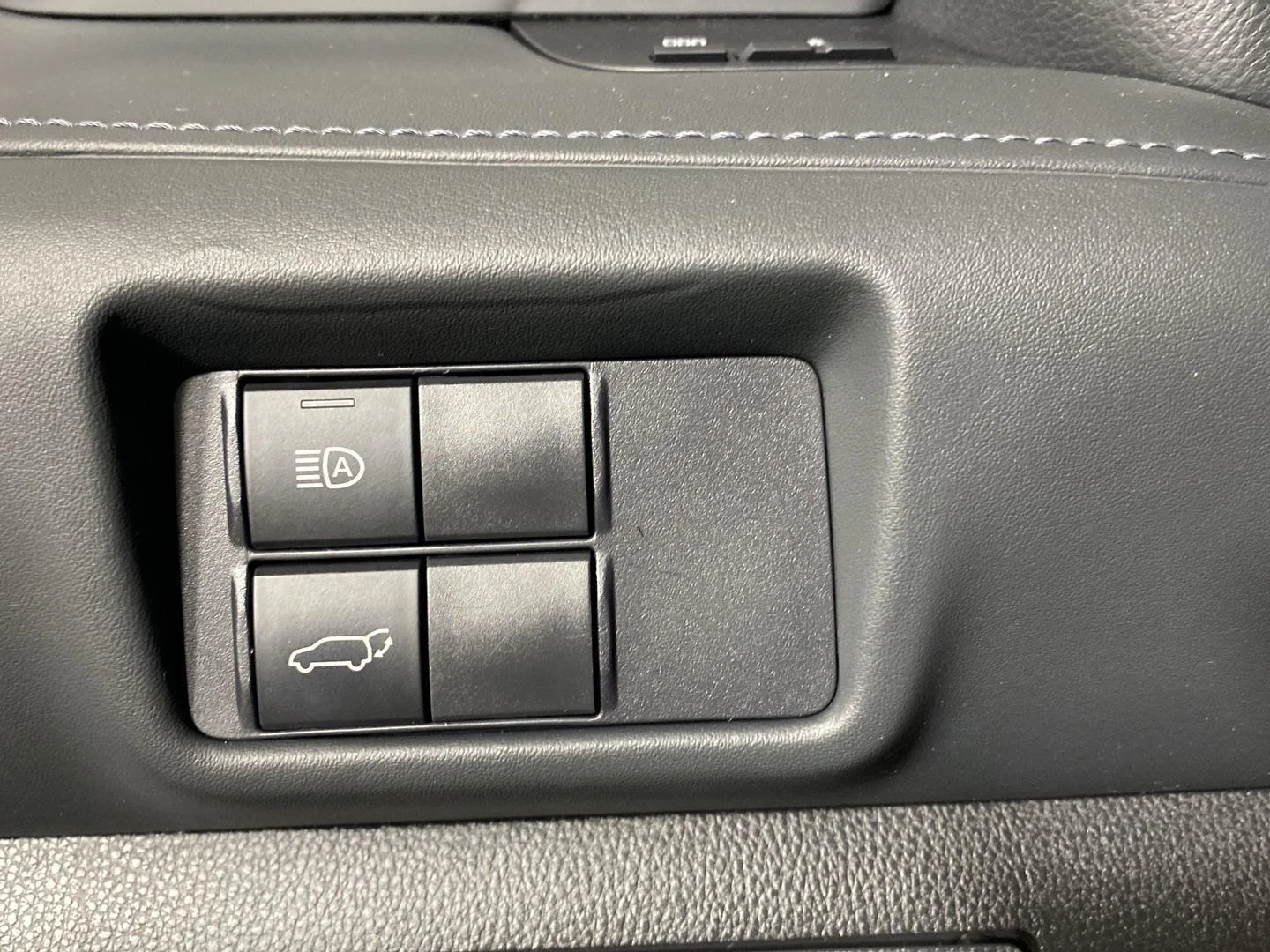 Used 2021 Magnetic Gray Metallic Toyota XLE image 25