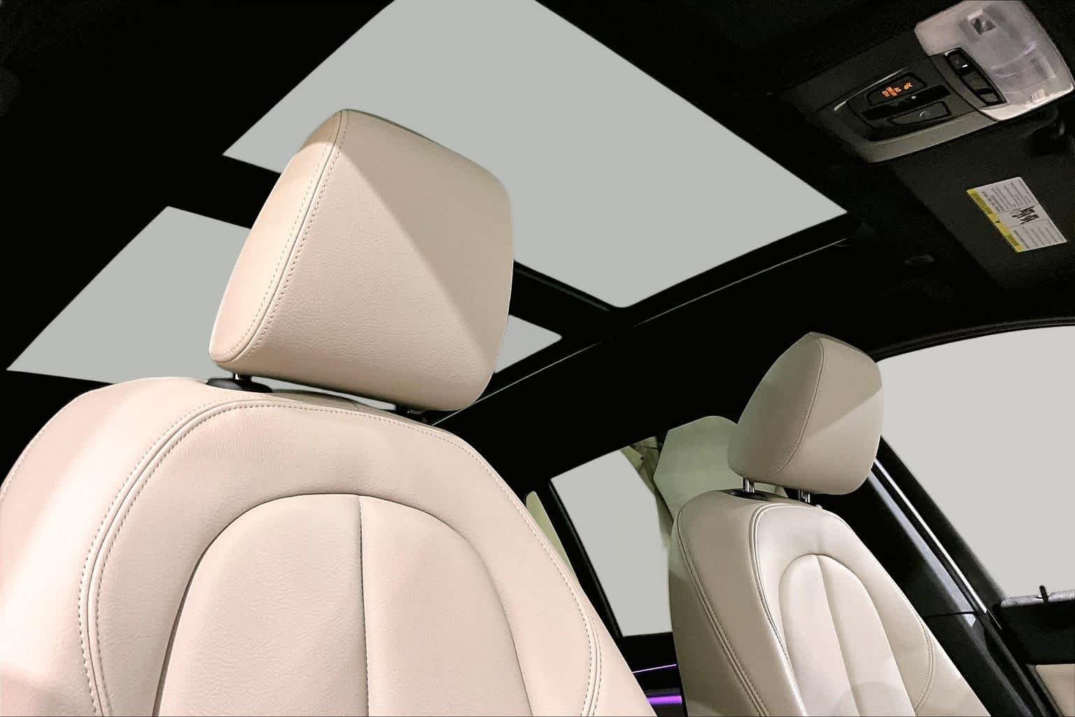 Used 2021 Alpine White BMW xDrive28i image 13
