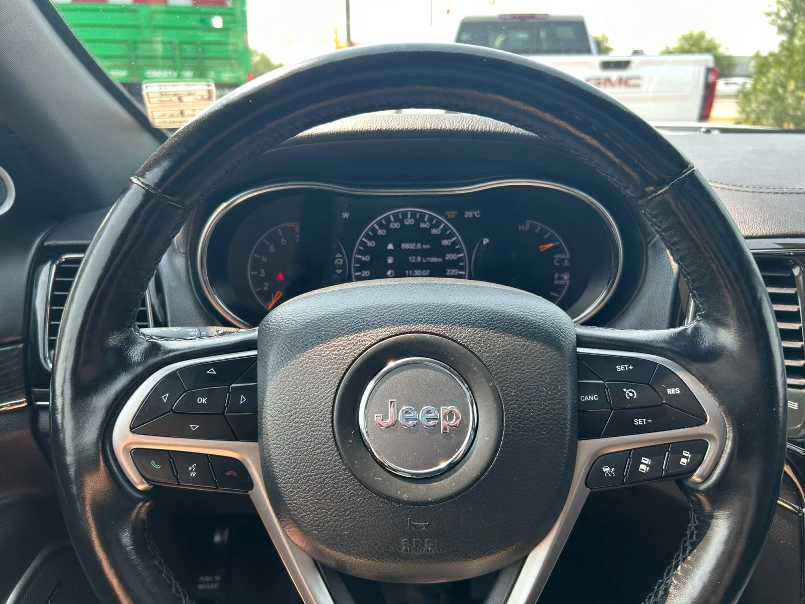Used 2021 White Jeep OVERLAND HIGH ALTITUDE EDITION image 22