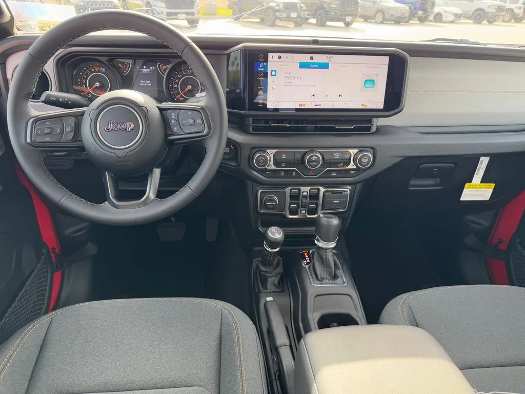 2025 Jeep Gladiator Sport S - Photo 11