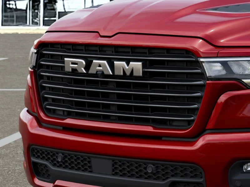 New 2026 Molten Red Pearl-Coat Exterior Paint RAM Laramie image 37