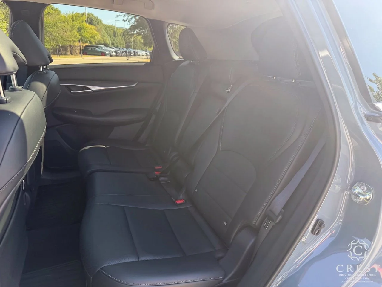 Used 2025 Slate Gray INFINITI LUXE image 26