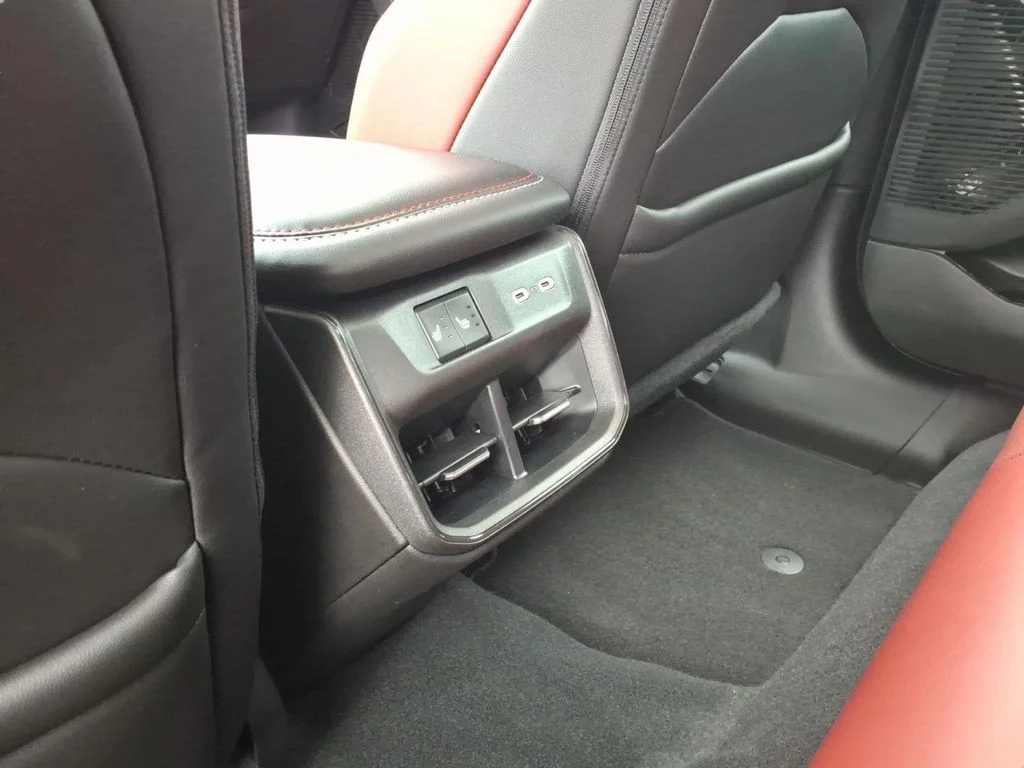 New 2026 Redeye Exterior Paint Dodge Scat Pack Plus image 8