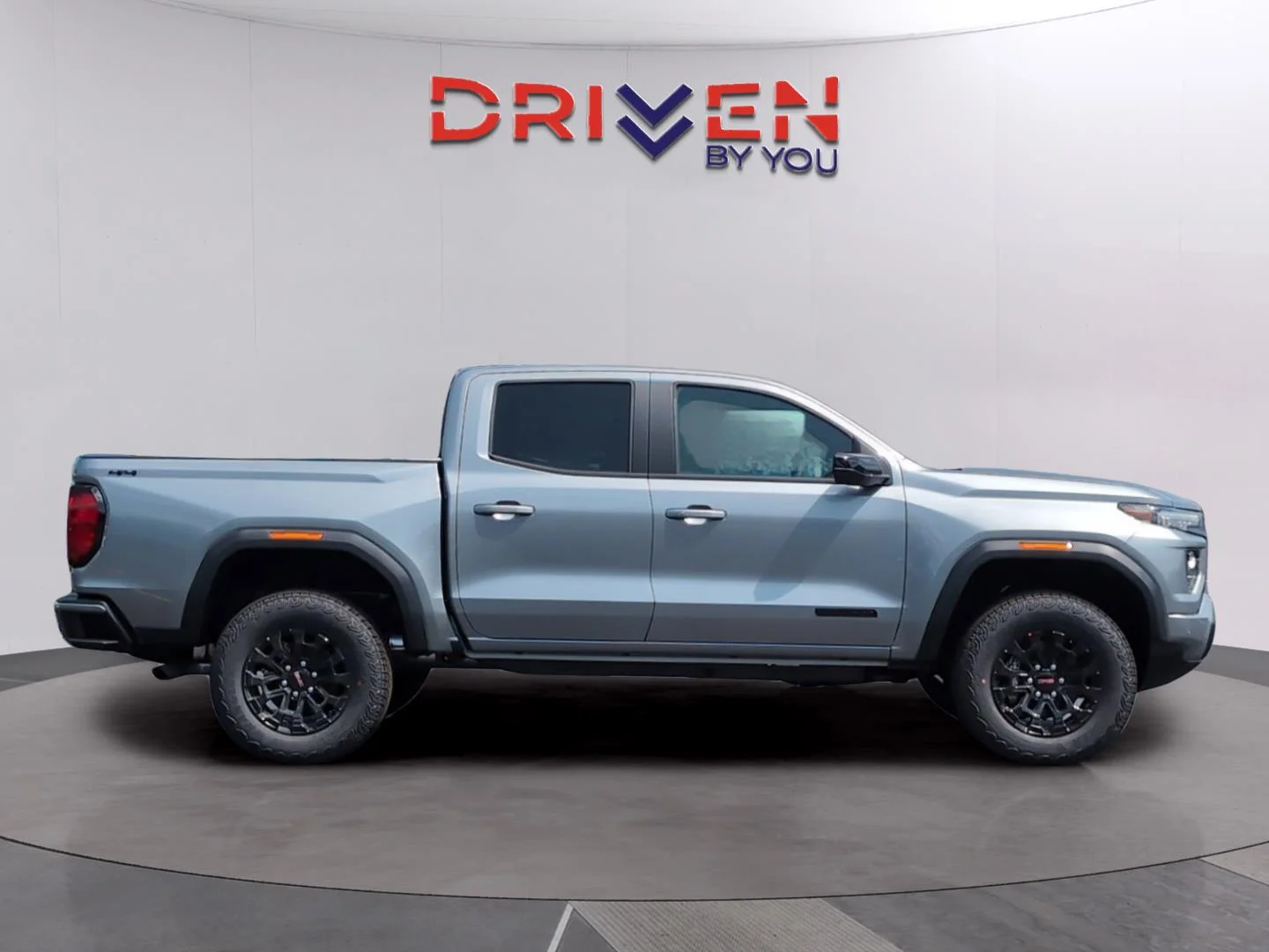 New 2026 Sterling Metallic GMC Elevation image 7