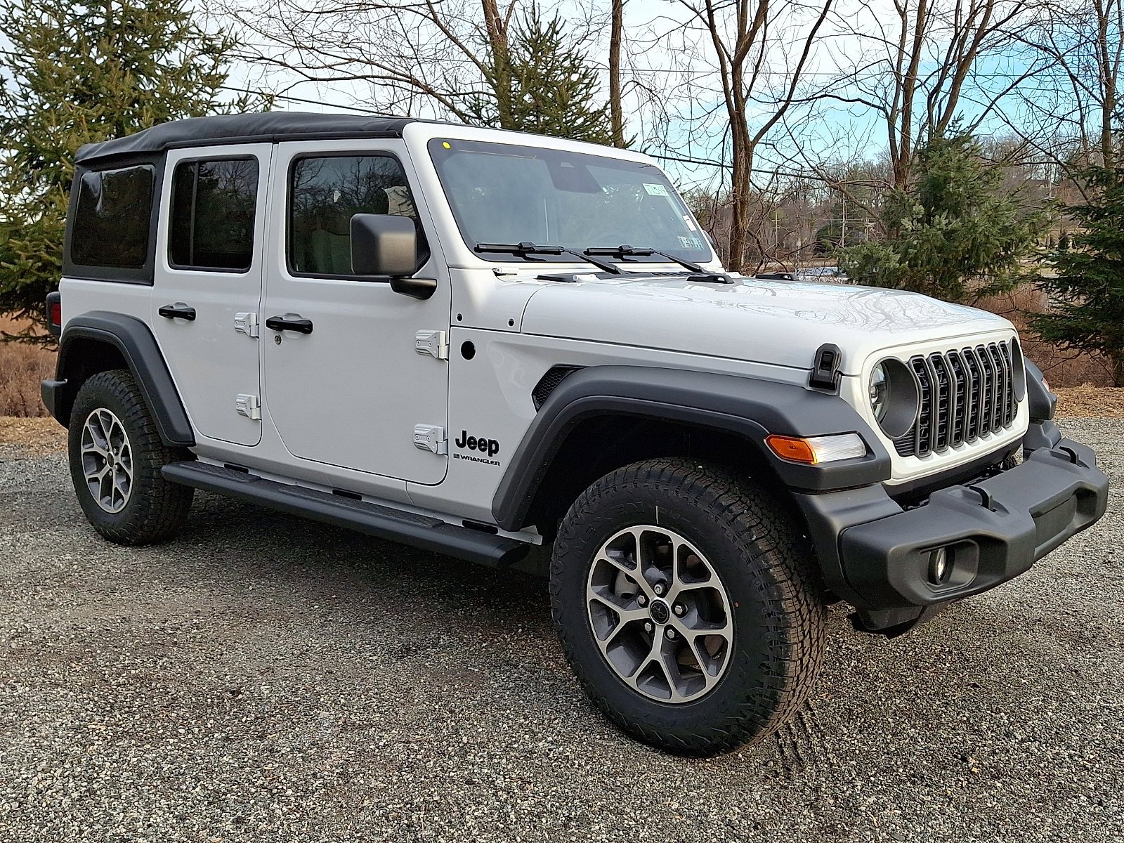 New 2026 Bright White Clear-Coat Exterior Paint Jeep Sport S image 2