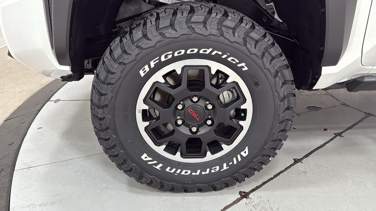 2025 Toyota Tacoma TRD Off Road - Photo 24