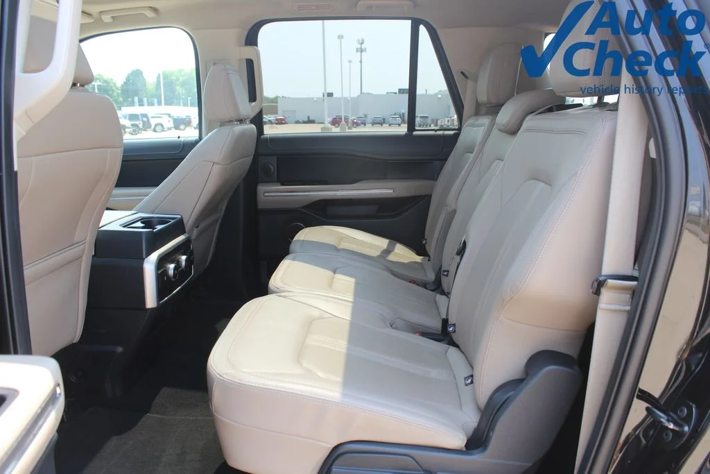 Used 2024 Black Ford Limited image 9