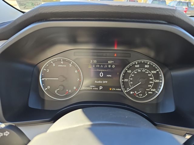 Used 2025 Black Mitsubishi SE image 16