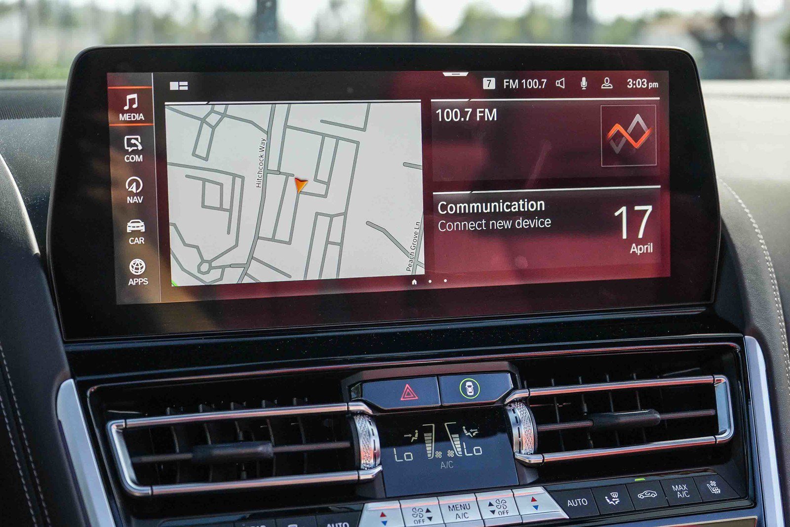 2025 BMW 8 Series 840i - Photo 17