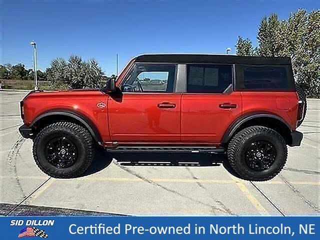 Certified Used 2023 Hot Pepper Red Metallic Tinted Clearcoat Ford Wildtrak image 2