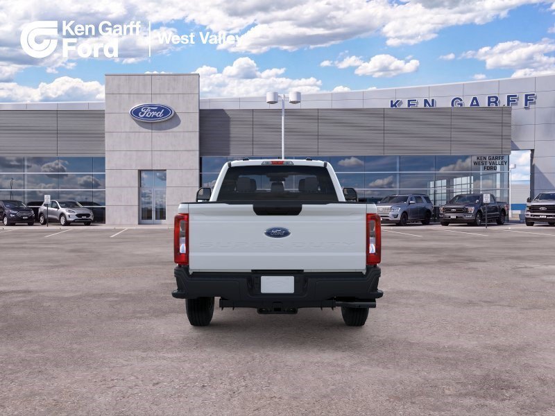 New 2026 Oxford White Ford XL image 5