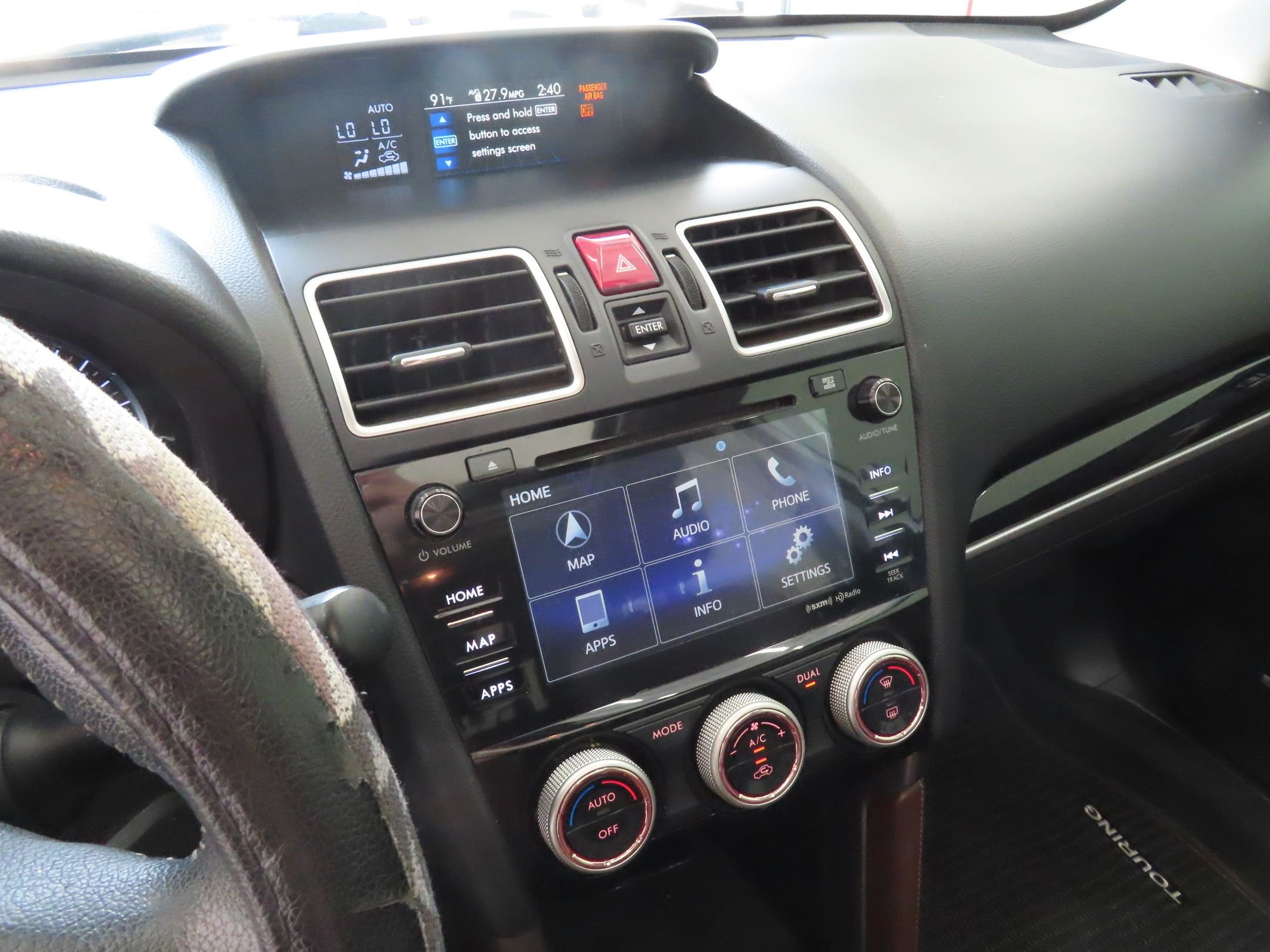 Used 2017 White Subaru 2.5i Touring image 17