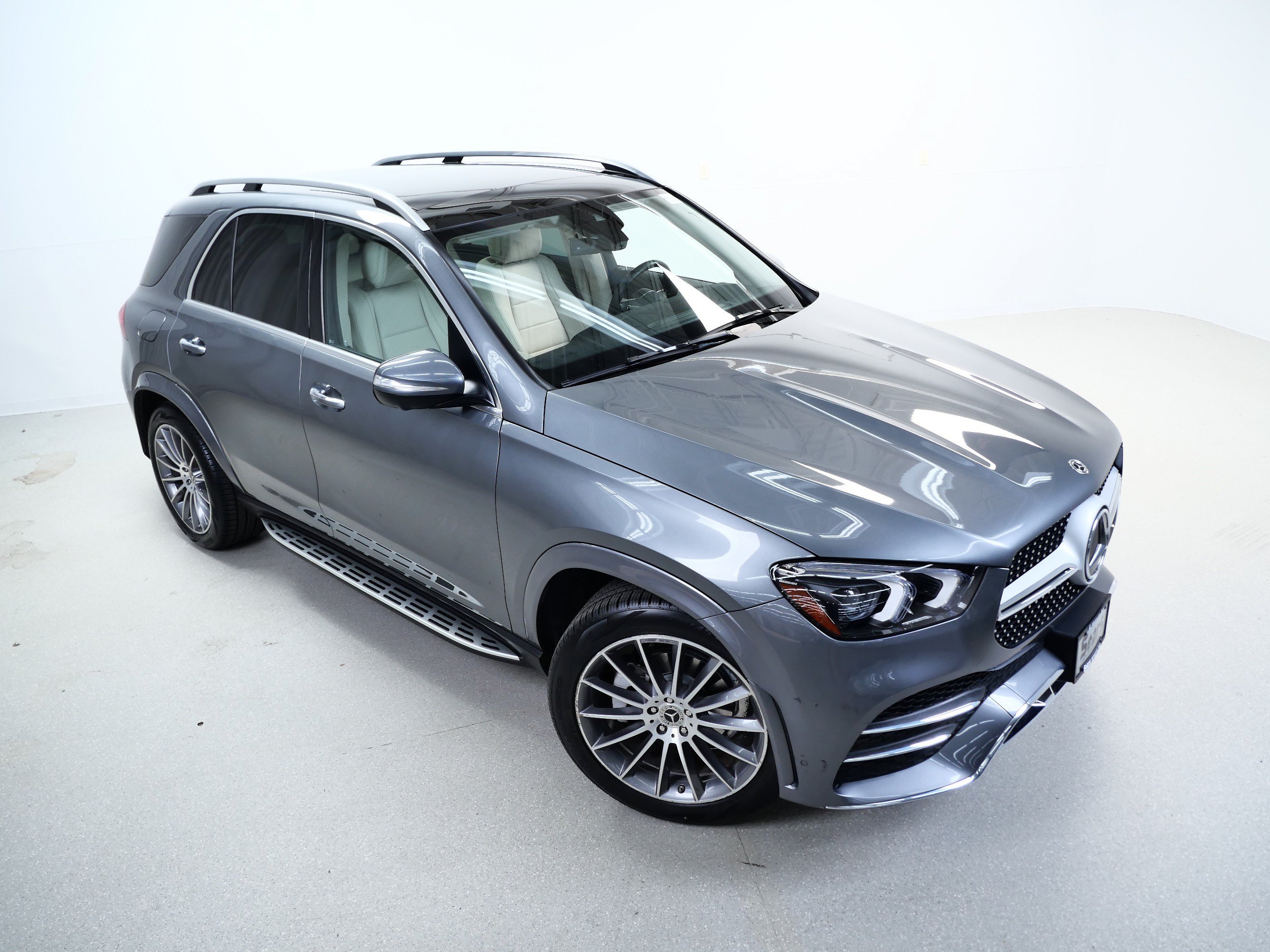 Certified Used 2023 Selenite Grey Metallic Mercedes-Benz GLE 350 image 4