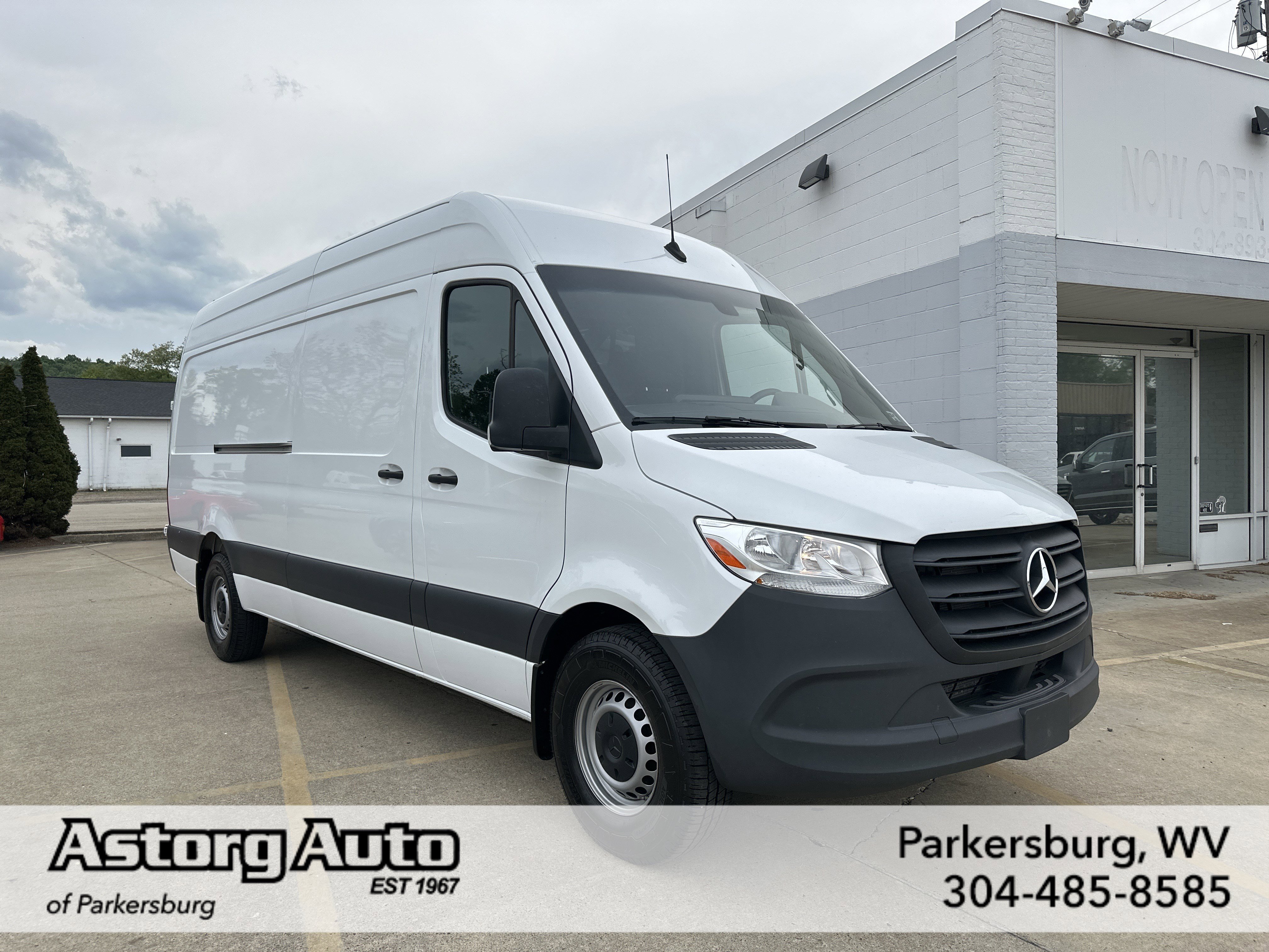 2023 Mercedes-Benz Sprinter 2500 170 WB HO High Roof's photo