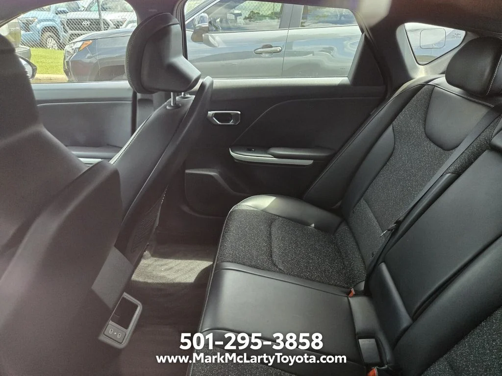 Used 2025 Blue Kia GT-Line image 4