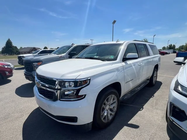 2015 Chevrolet Suburban 4WD 1500 LT's photo