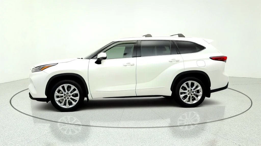 Used 2023 Wind Chill Pearl Toyota Limited-L4T AWD image 8