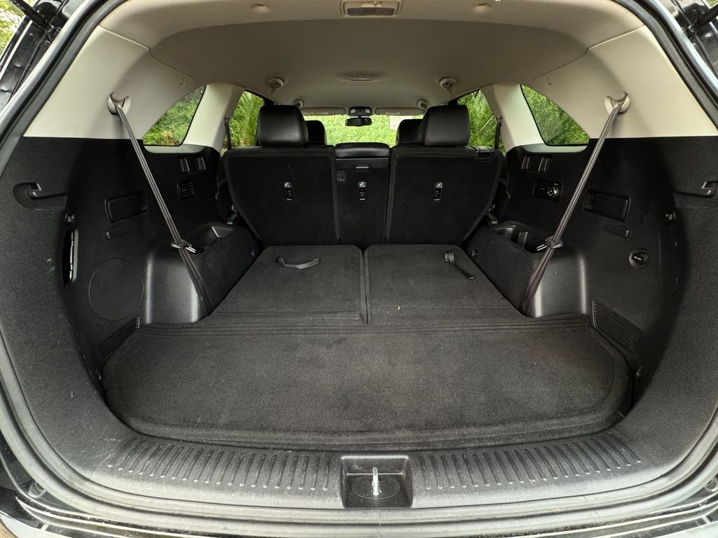 Used 2017 Ebony Black Kia EX image 11