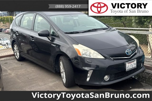 2012 Toyota Prius v Five