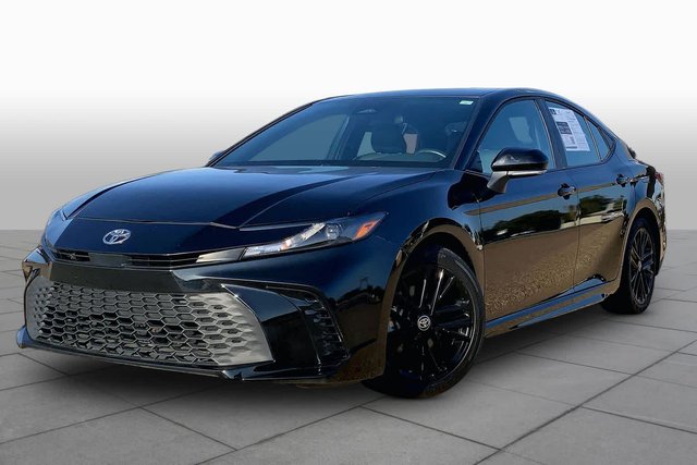 Pre-Owned 2025 Toyota Camry SE FWD 4dr Car