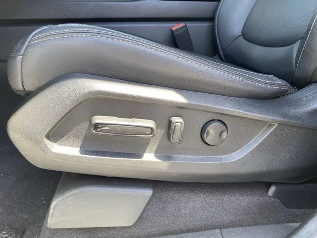2025 Honda Pilot Touring - Photo 21