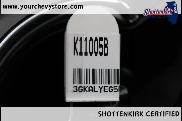Used 2023 Silver GMC AT4 image 34