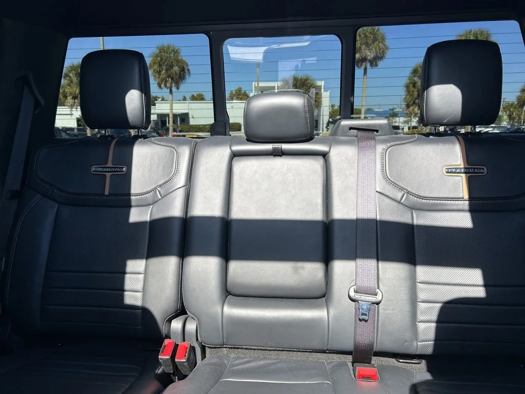 Used 2024 Black Metallic Ford Platinum image 46