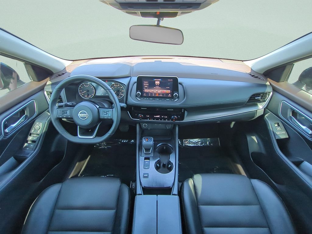 Used 2021 Black Nissan SV image 11