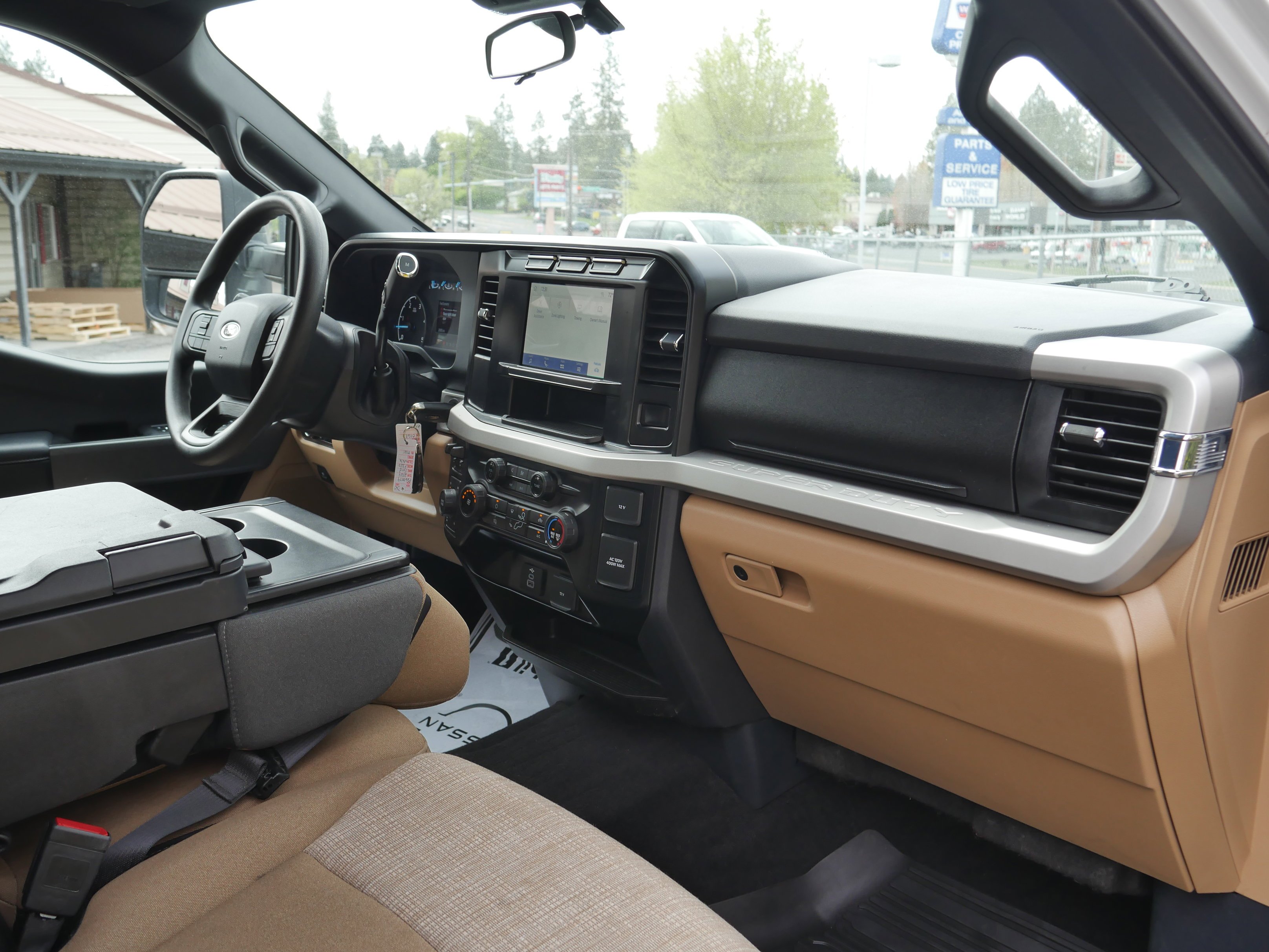 2024 Ford F-350 Super Duty XLT - Photo 25